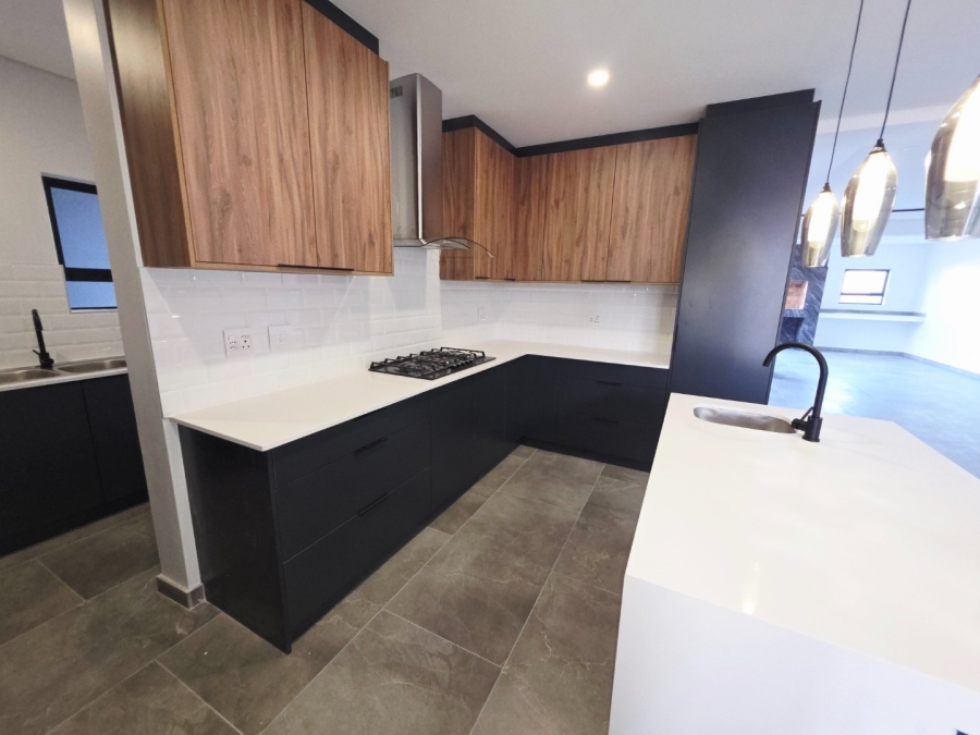 4 Bedroom Property for Sale in Sandown Western Cape